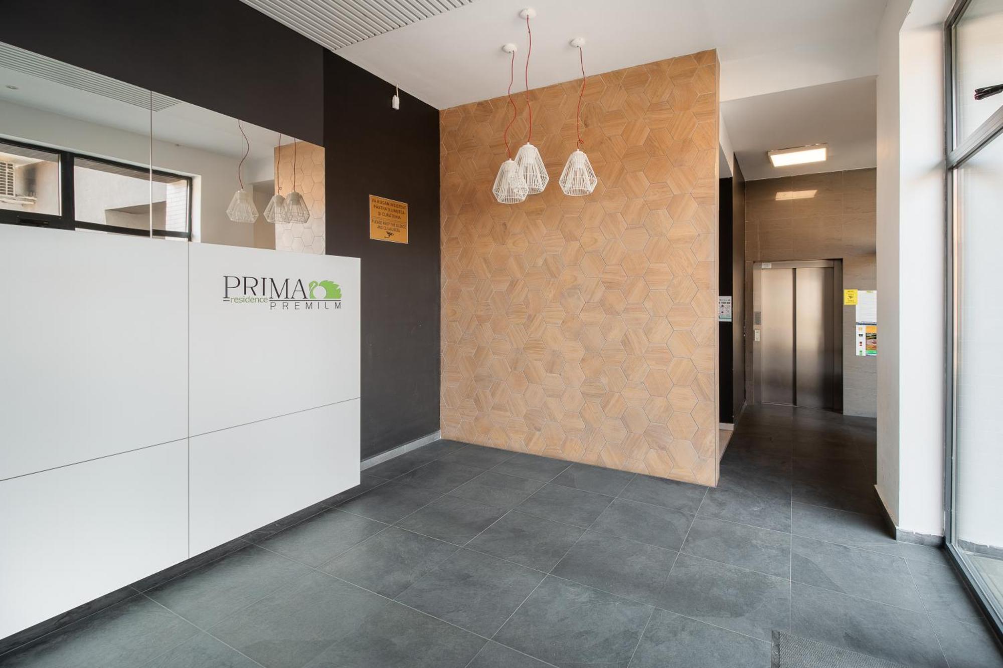 Warm Flat Apartamento Oradea Exterior foto