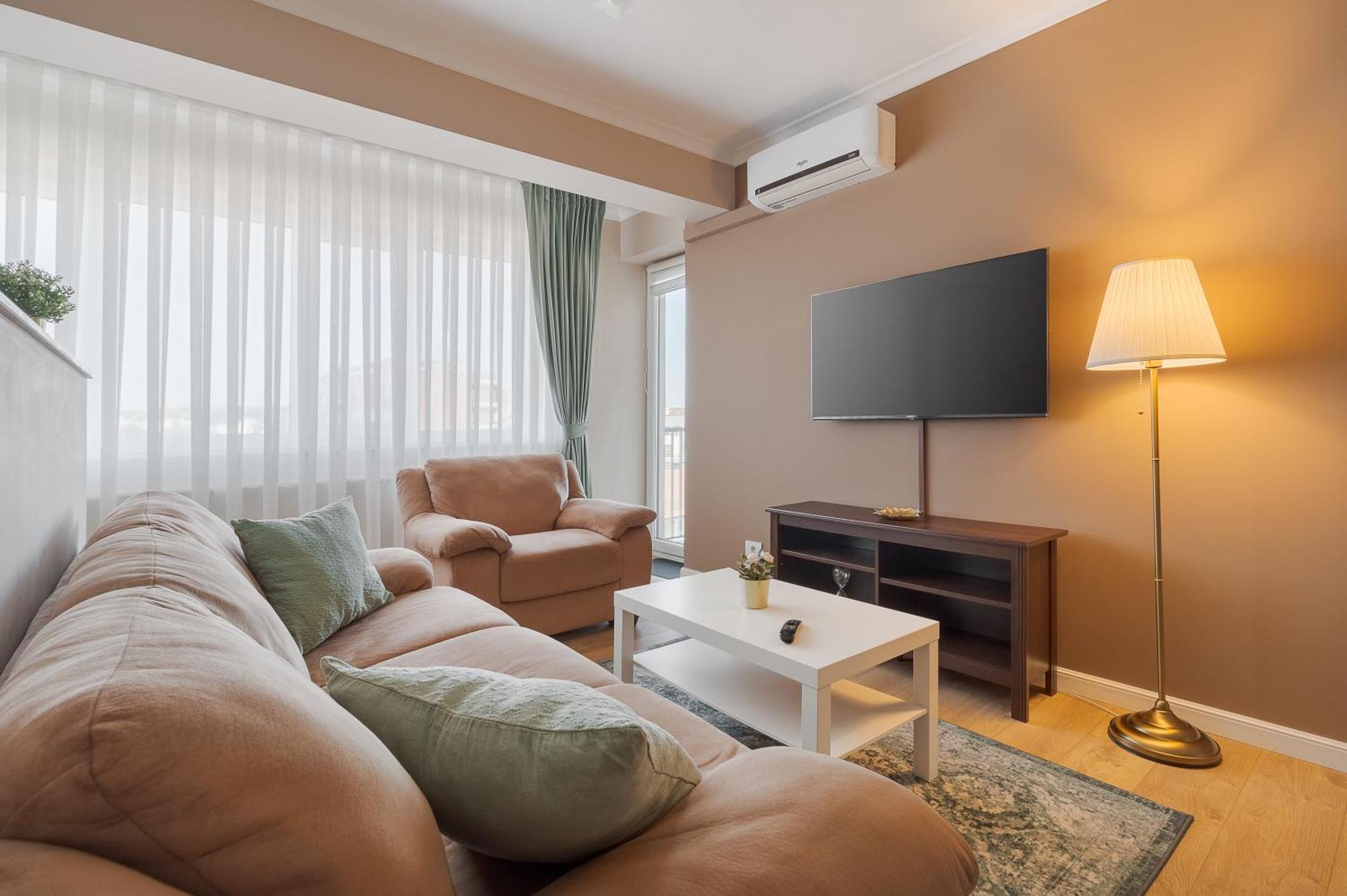 Warm Flat Apartamento Oradea Exterior foto