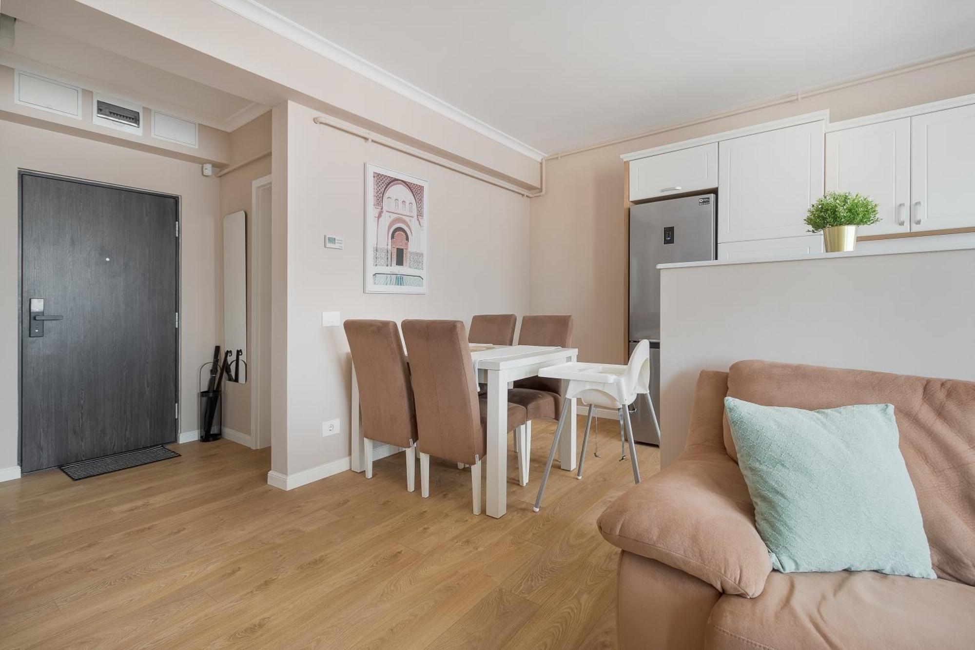 Warm Flat Apartamento Oradea Exterior foto